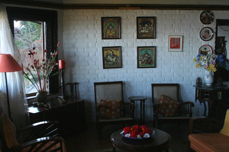 sitting room.jpg