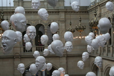 faces in glasgow museum.jpg