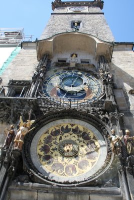 Giant astronomical clock.JPG