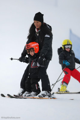 Skiing at Hammarbybacken