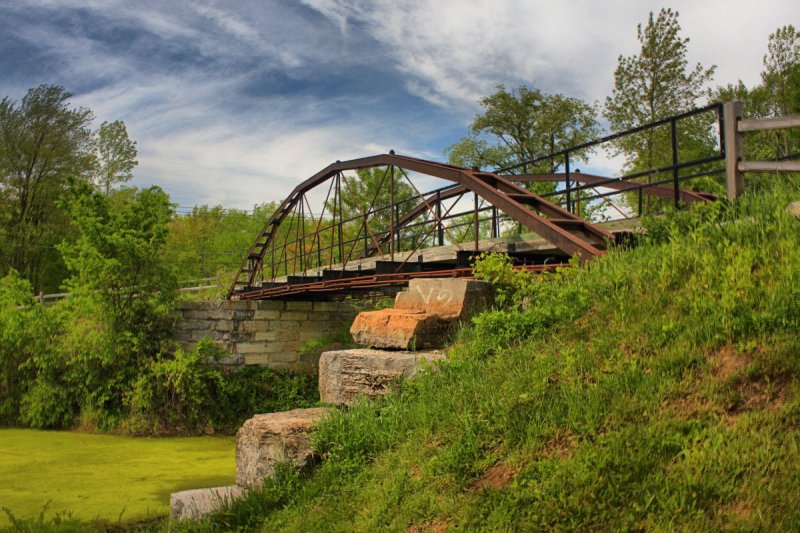 Wipple Truss in HDR<BR>May 17, 2009