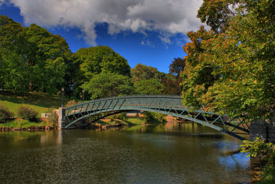 Park Scene in HDRSeptember 25, 2009