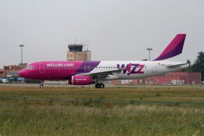 WVL_A320-232_3562_LZWZB