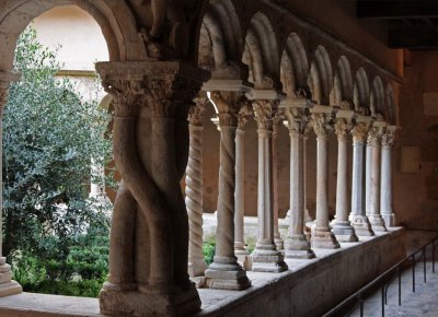 Aix-en-Provence Cathdrale le cloitre