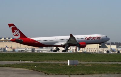 A330-322_0127_DAERQ_BER