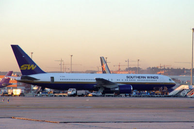 B767-3Q8ER_TFARA_SWD_301.jpg