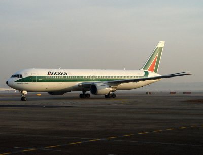 B767-3Q8_EICRO_AZA_302.jpg