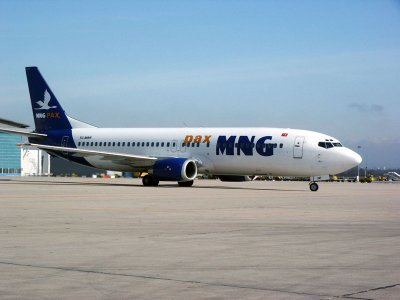 B737-4K5_TCMNF_MNB_101.jpg