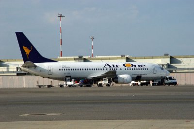 B737-4Q8_EICZG_ADH_501.jpg
