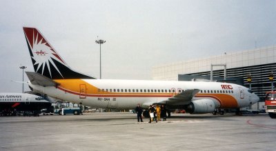 B737-46B_SUSAA_AMV