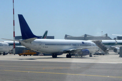 B737-46B_TFELD_ICB