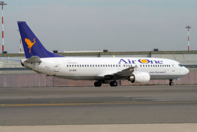 B737-48E_EIDOV_ADH