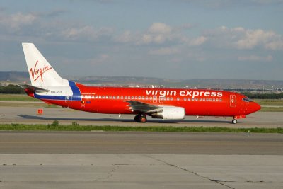 B737-405_OOVES_VEX