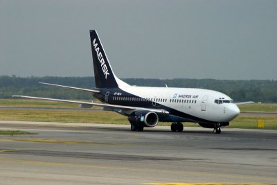 B737-75B_OYMLW_DAN_601.jpg