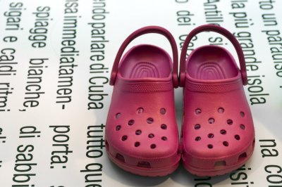 pink crocs