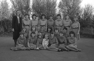 Lleisiau Llanddwyn Hyd 1986.