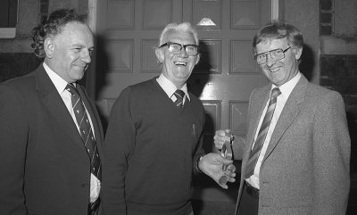 Cyflwynor fedal Eisteddfod Mon 1985 K Herbert H Thomas DCM  A Islwyn Williamsjpg