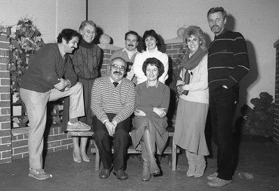 Cwmni Drama Alwyn Pleming Theatr Fach Llangefni 1986.jpg