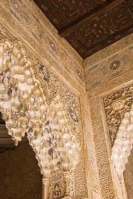 Detail of entrance to Hall of the Kings, Alhambra