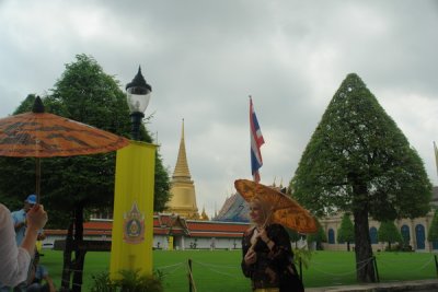 Just inside Wat Phra Kaew