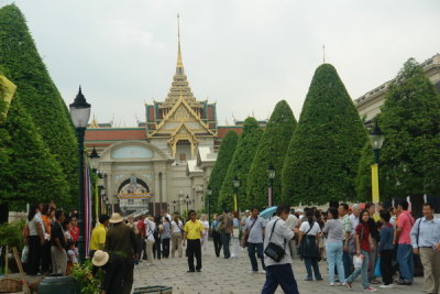 Just inside Wat Phra Kaew