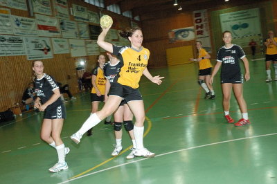 Karin Reuter