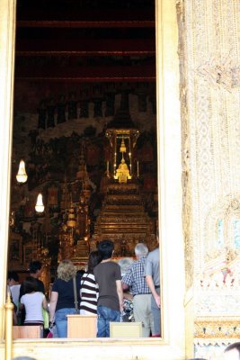 A glimpse of the Emerald Buddha- the most revered buddha in Thailand