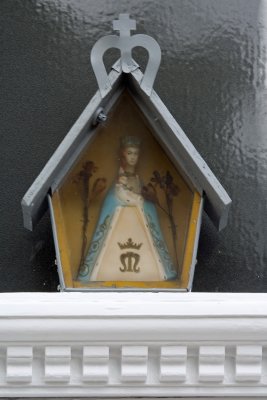 Pastorie kapelletje boven deur