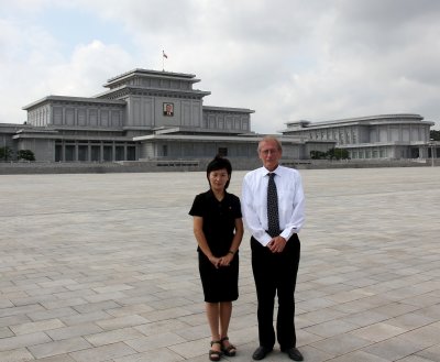  Kumsusan Memorial Palace (Kim Il Sungs mausoleum)