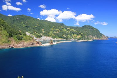 Jeodong-ri. The Dodong-ri to Jeodong-ri coastal walk