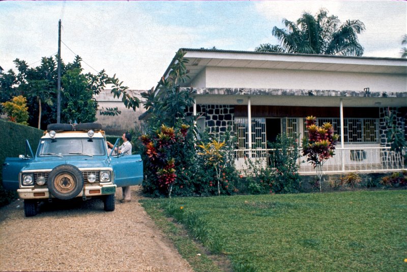 Chez moi a Douala