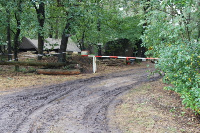 DSC09996.r.JPG