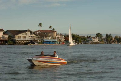 Boating Disco Bay 9