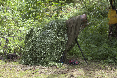 Camo blanket hide