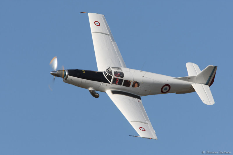 n1110-3.jpg