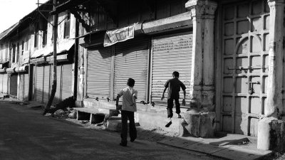 Jump - Fort-Cochin.