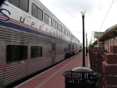 6 - HEARTLAND FLYER IN THE STATION-PV-OK-P6090032.JPG