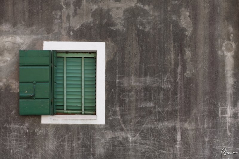 No color in Burano!