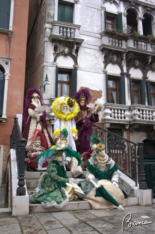 Maschere veneziane dal lago di Como