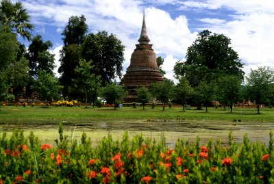 Historic Sukhothai:  Wat Sa Si