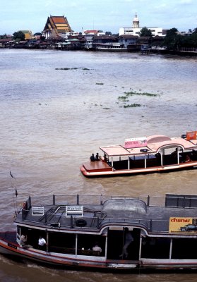 Taking the Ferry to Thonburi