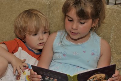 Jasmine s'exerce  la lecture