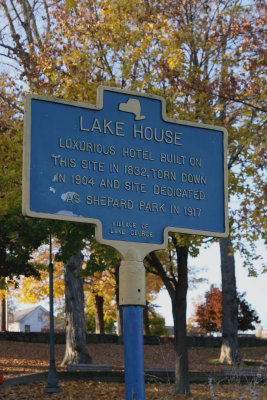Shephard Park Lake House Sign