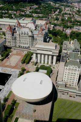 plaza1.jpg
