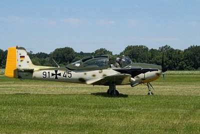 WWII airplane 4