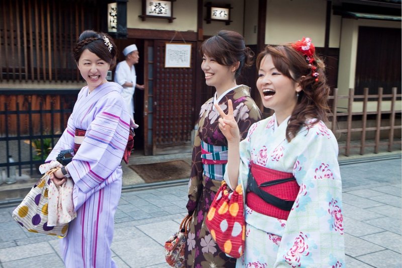 Three Maikos