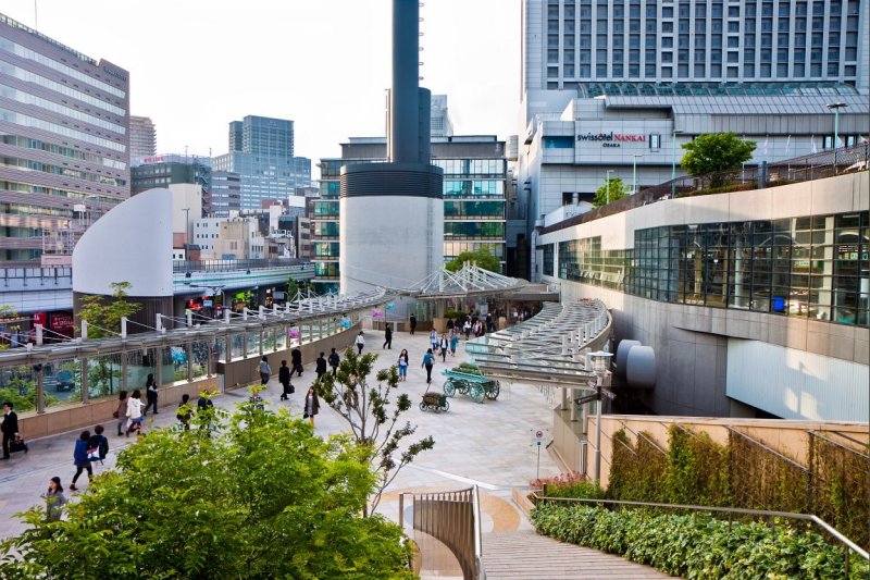 Namba Station</br><big>難波駅</big>