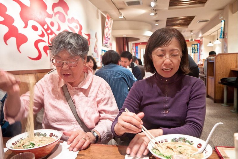 Tenkaippin</br><big>天下一品</big>