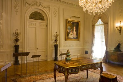 Large Drawing Room