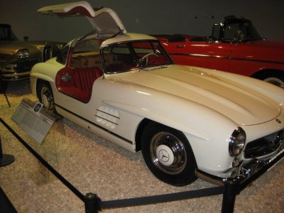 CarMuseum (33).jpg